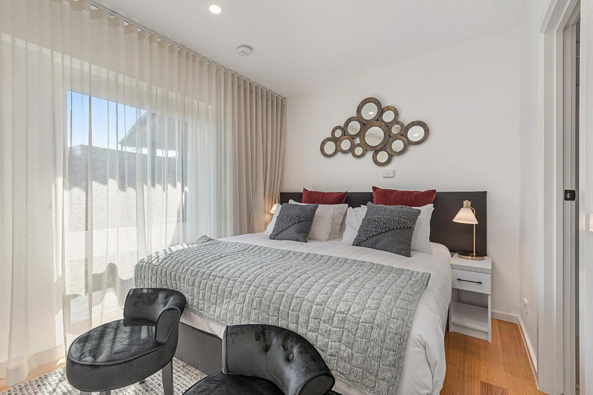 Comfy Studio With Shared Backyard Near Racecourse Carnegie Buitenkant foto